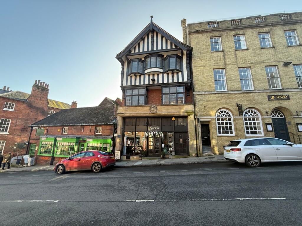 Main image of property: First & Second Floor Office, 53 High Street, Arundel, West Sussex, BN18