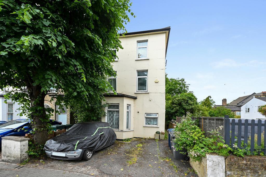 Main image of property: Lichfield Road, London, NW2 2RG