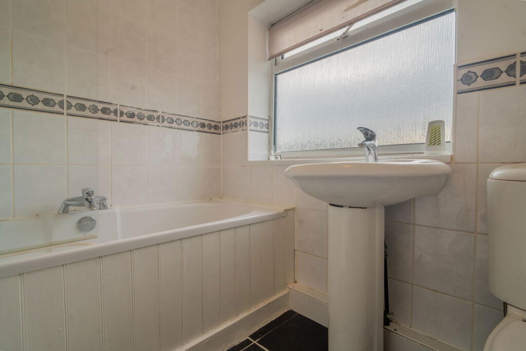 Additional image 9 of Hobs Moat Road, Solihull, B92 8JL