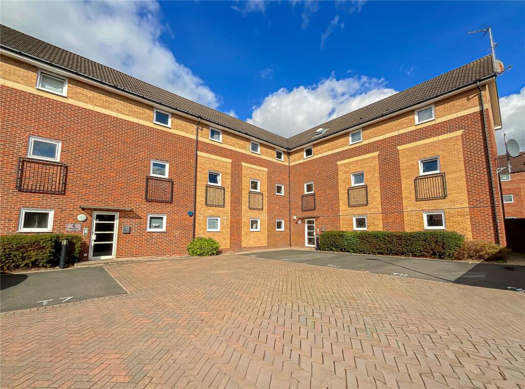 Torrent Close, Wilnecote, Tamworth, Staffordshire, B77