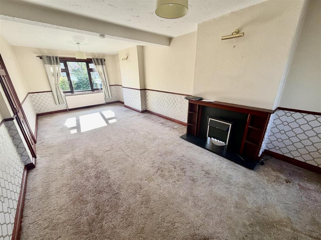 Longlands Lane, Market Drayton. photo 2