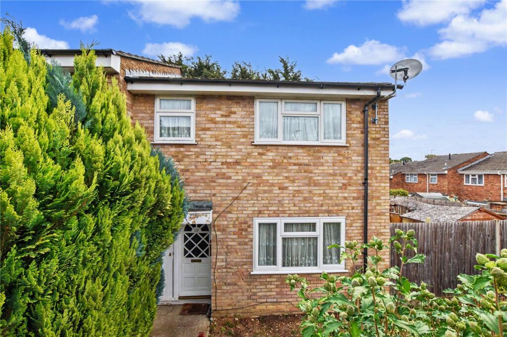 Main image of property: Braeside Crescent, Bexleyheath, Kent, DA7