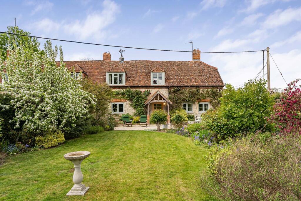 Main image of property: Barn Cottage, Wallingford