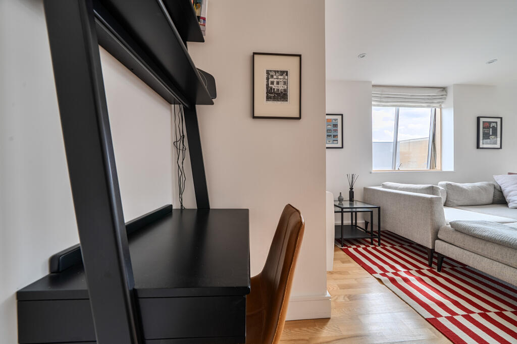 Apartment in Oxford - View 5