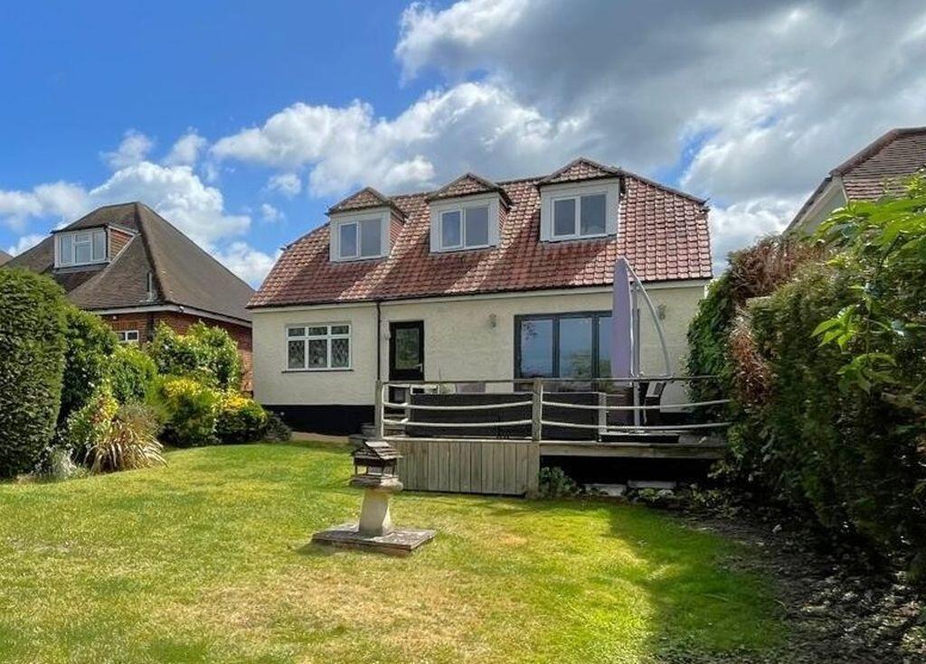 Main image of property: New Road, Bourne End