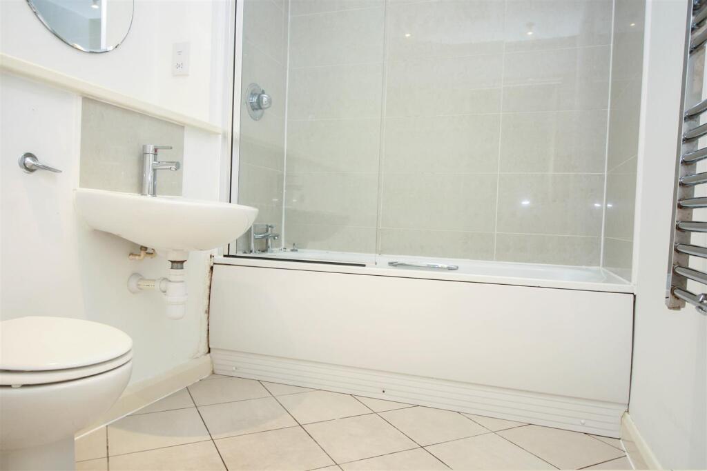 Additional image 7 of Skyline, 165 Granville Street