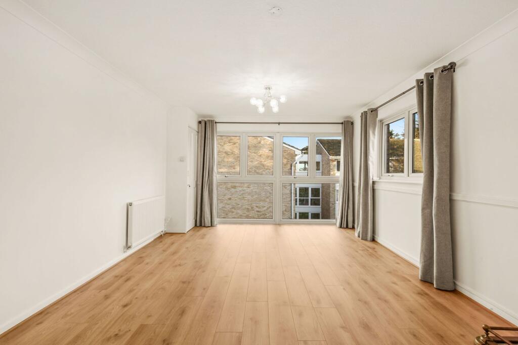 Apartment in London - More