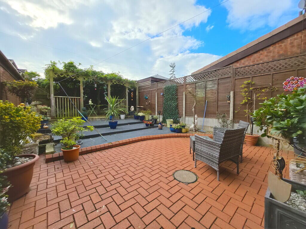Mobberley Road, Goldenhill, Stoke-on-Trent photo 3