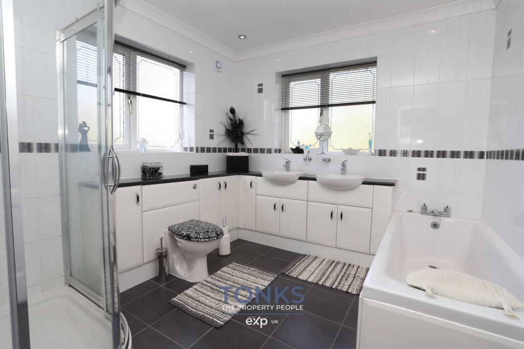 Additional image 17 of Dream family home on the Abbeyfields Estate, cul de sac location - Westdean Close, Halesowen, B62 8UA
