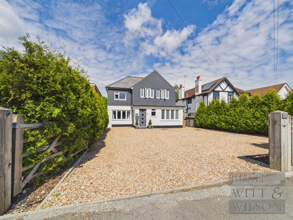 4-bed detached on Barnhorn Road, Bexhill-On-Sea, £579,950