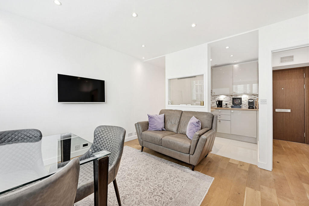 1 bedroom flat for rent