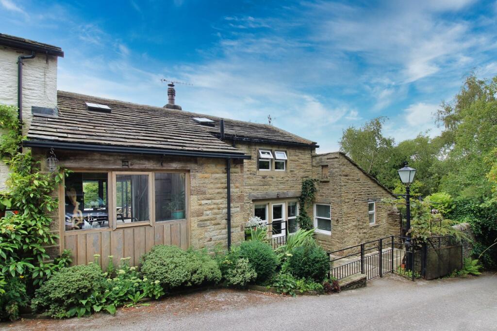 4-bed house on Dyke, Haworth, Keighley, BD22, £440,000