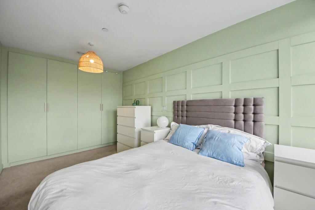 Apartment in Manchester - View 3