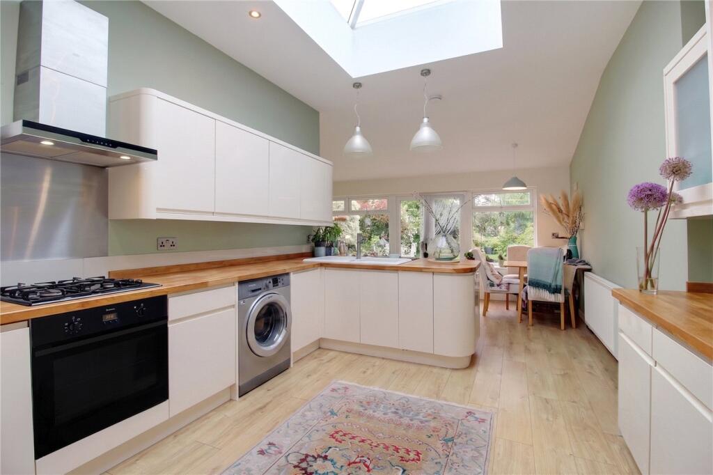 Somerleyton Road, Lowestoft, Suffolk, NR32 photo 4