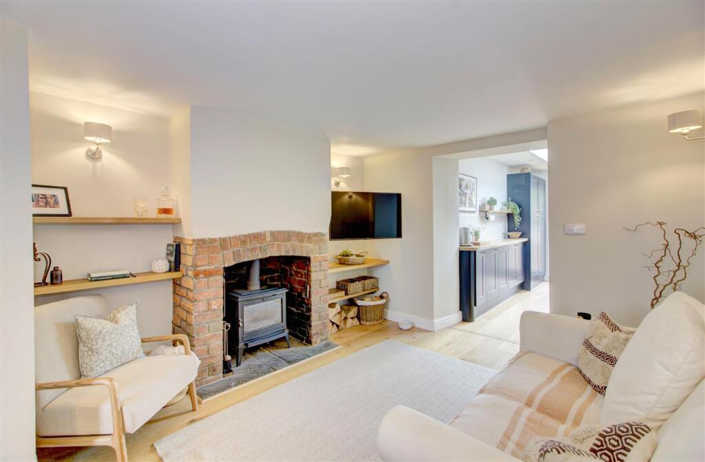 Gastons Road, Malmesbury photo 2