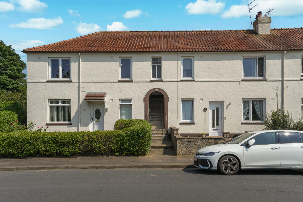 Main image of property: 29/1 Saughton Grove, Edinburgh, EH12 5SN