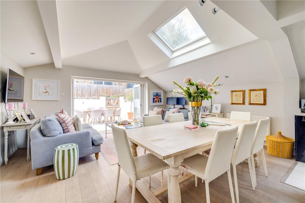 Main image of property: Parsons Green Lane, London, SW6