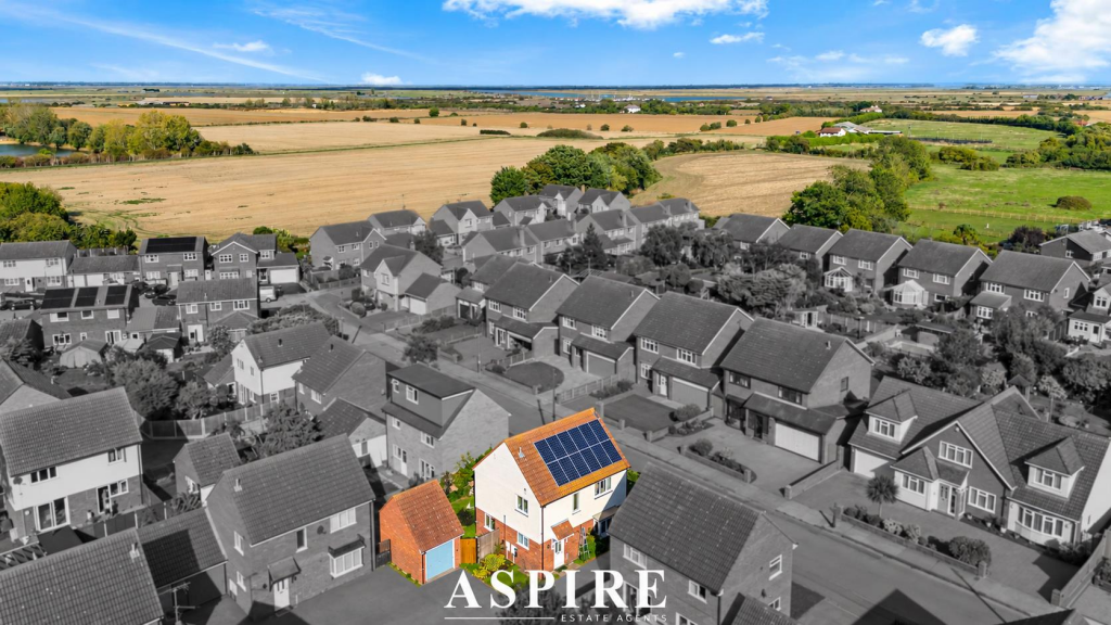3-bed detached on North Street, Great Wakering, Essex, £400,000