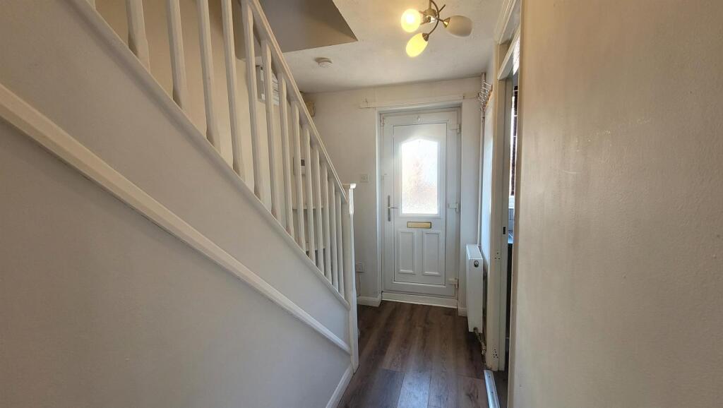 House in Northampton, Overstone Lodge - View 4