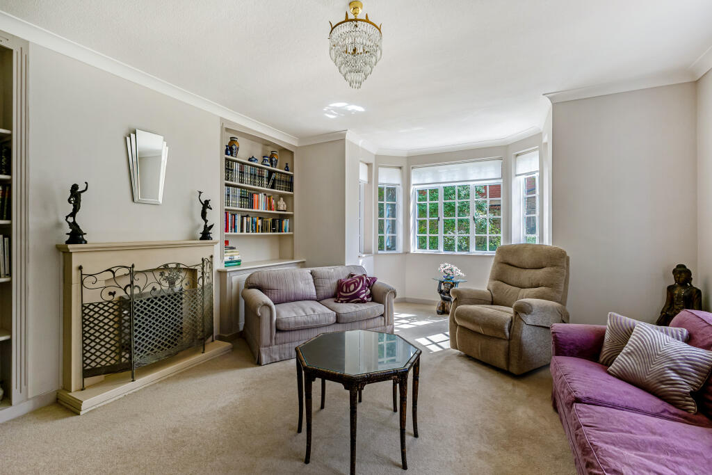 House in Haywards Heath, Balcombe - View 5