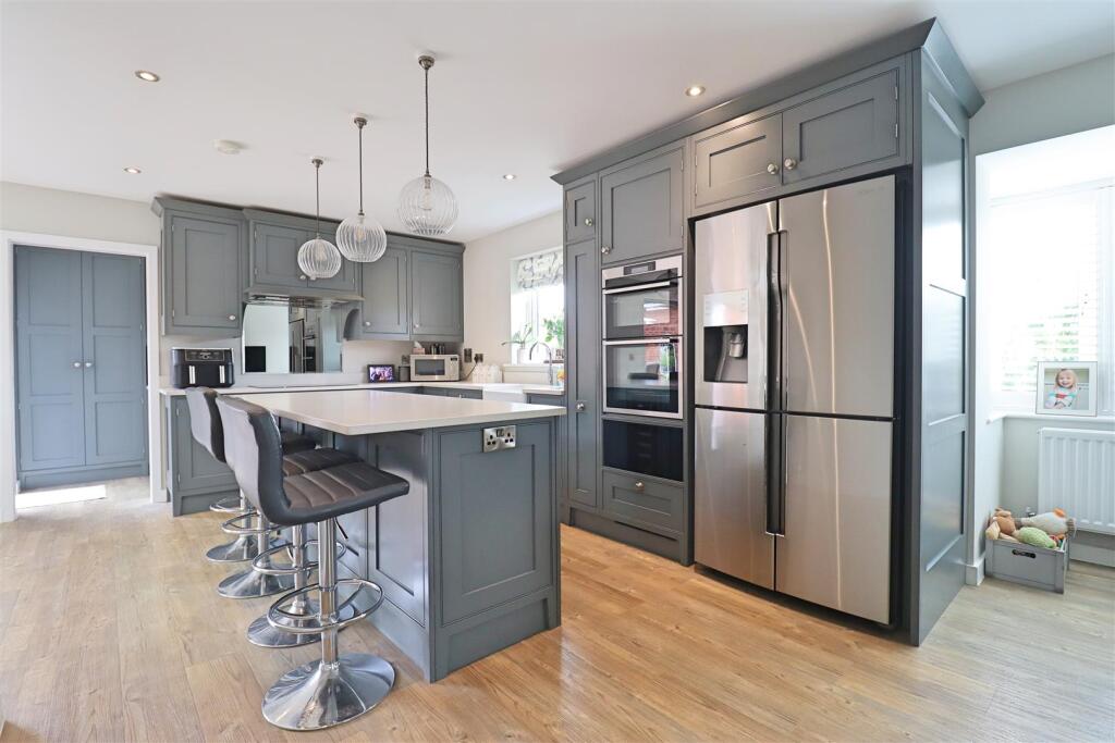 House in Braintree, Black Notley - View 4