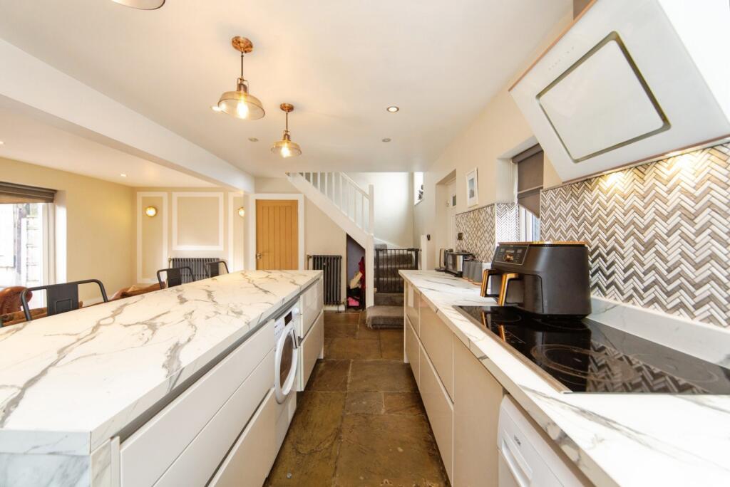 Grange View, Birkenhead, CH43 - View 3