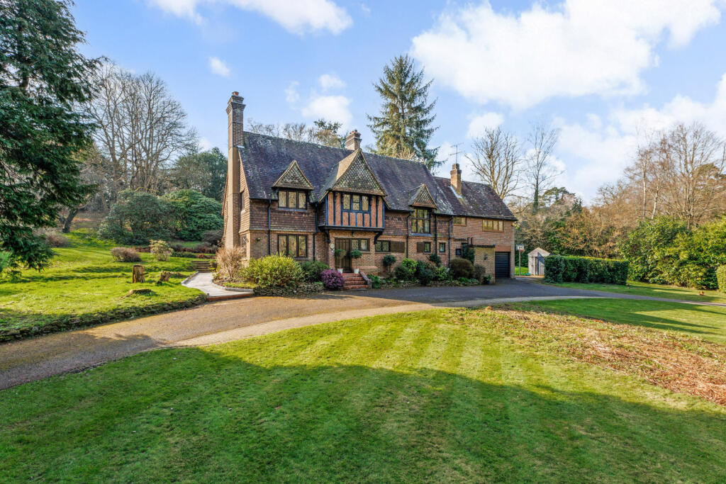 Main image of property: Farnham Road, Churt, Farnham, Surrey, GU10