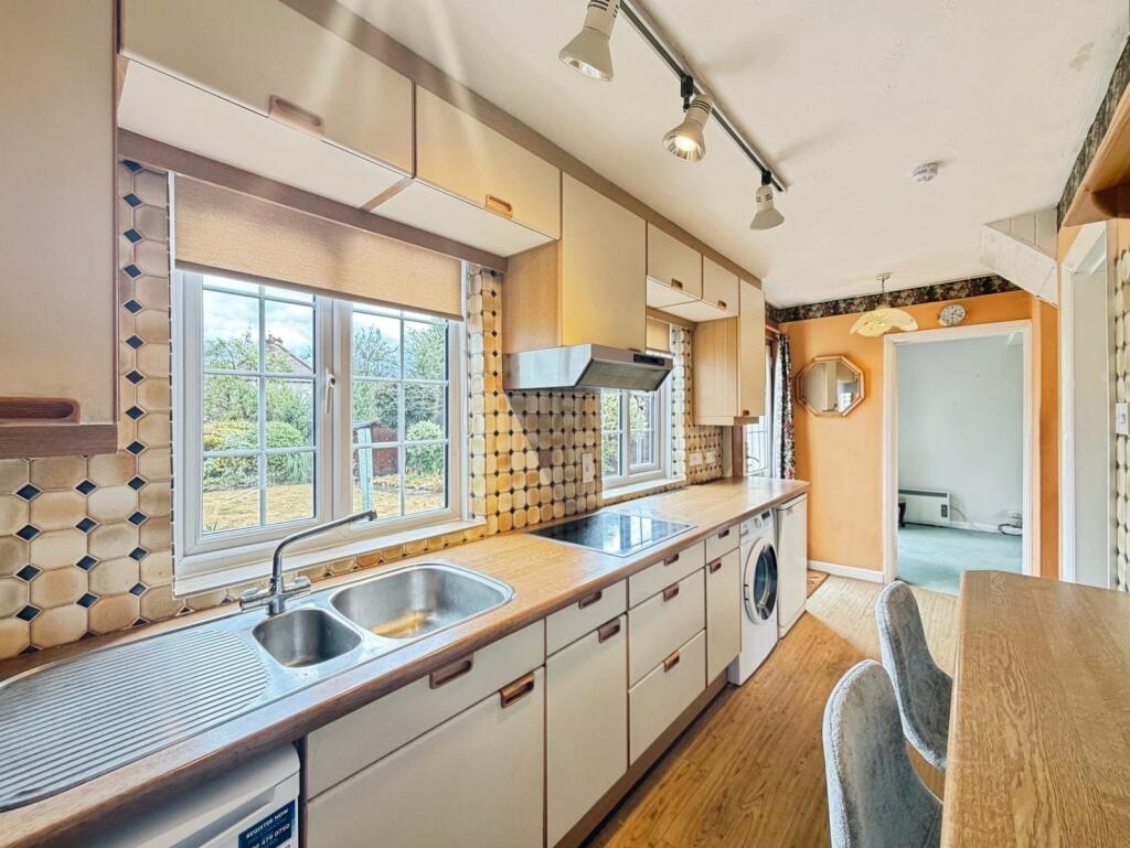 House in Guildford, Westborough - More