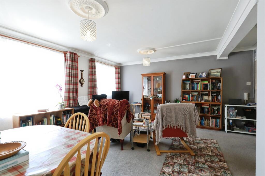 Apartment in Coventry - View 5