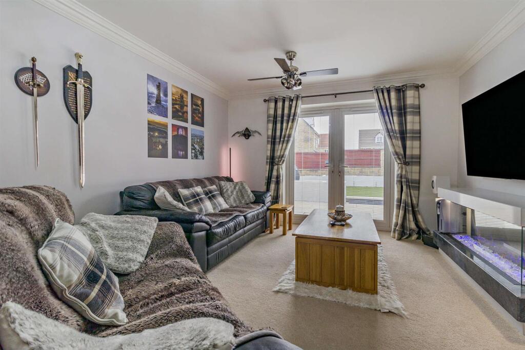 House in Barnsley, Broomhill - View 4