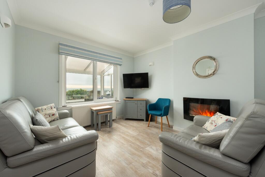 East Row, Carnoustie, DD7 photo 2