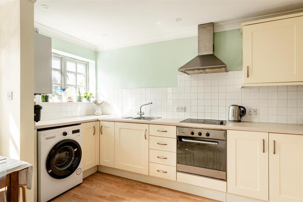 Brewery Mews, Hurstpierpoint photo 5