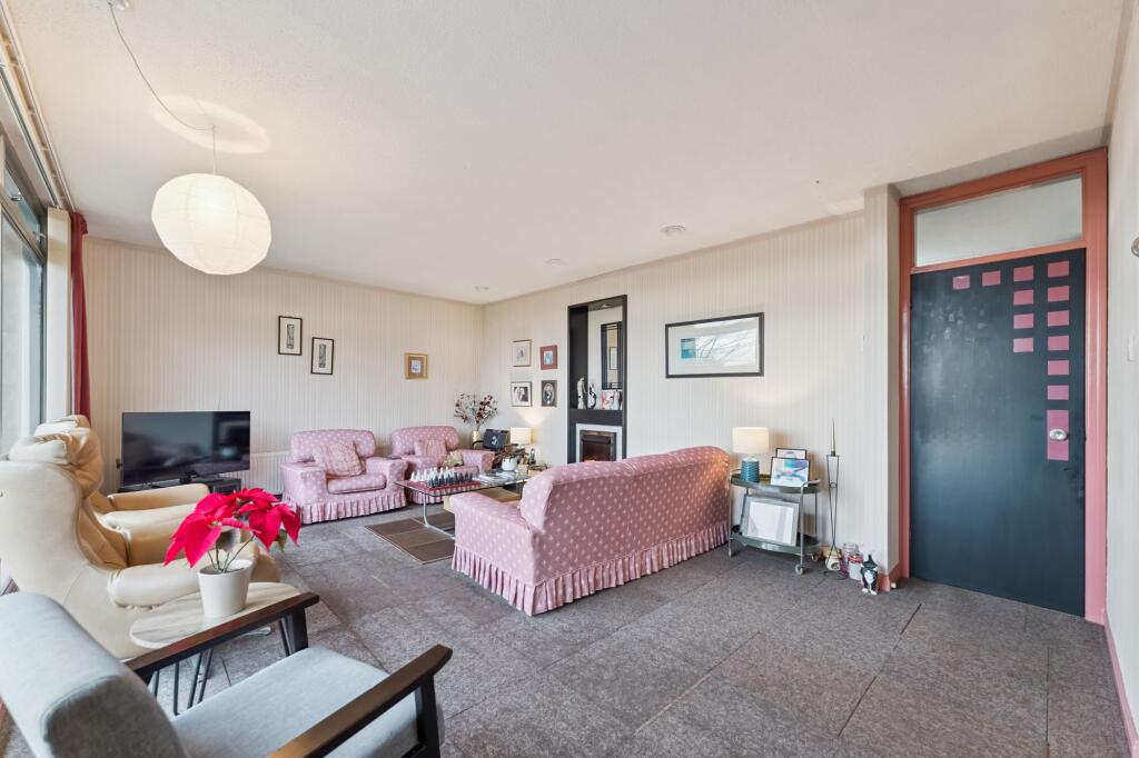 House in Torrance - G64, East Dunbartonshire - View 4