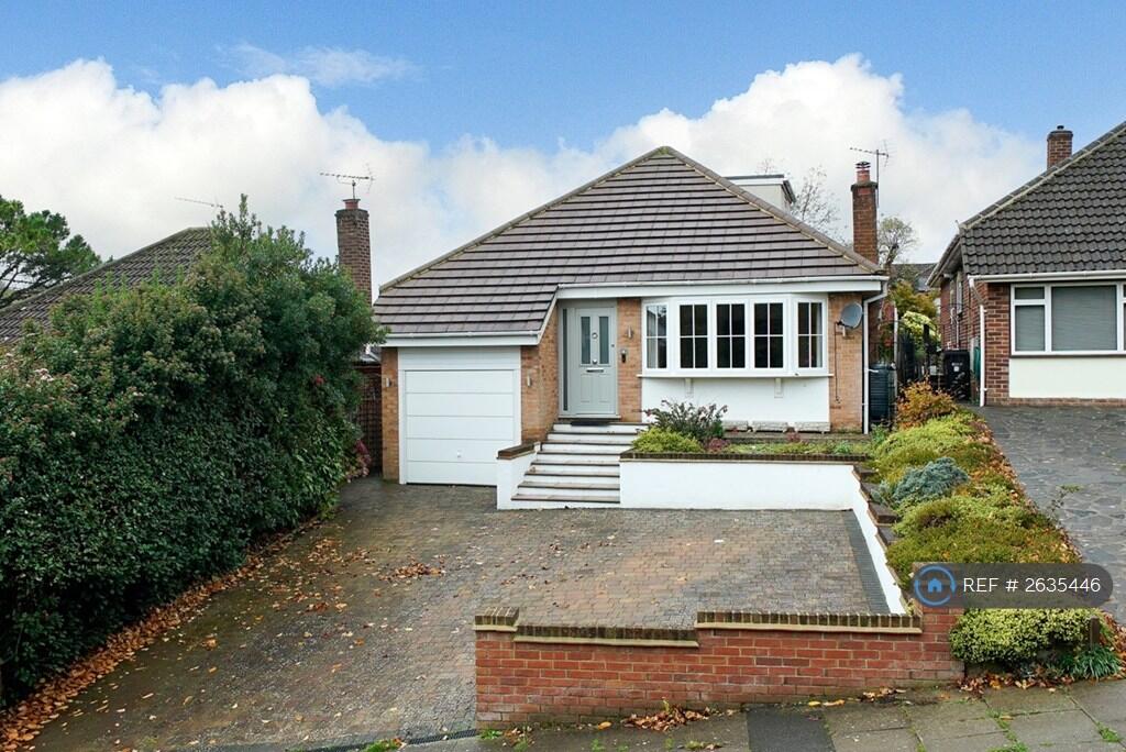 Butt Field View, St. Albans, AL1