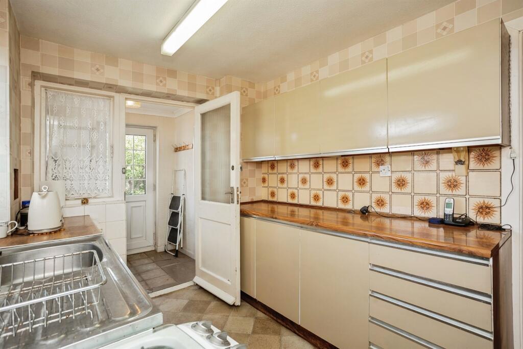 House in Melton, Leicestershire - View 3
