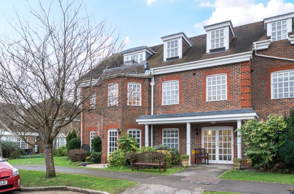 Main image of property: Farmery Court, Castle Village, Berkhamsted, Hertfordshire, HP4