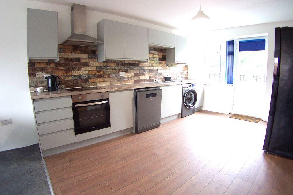 Apartment in Leeds - More