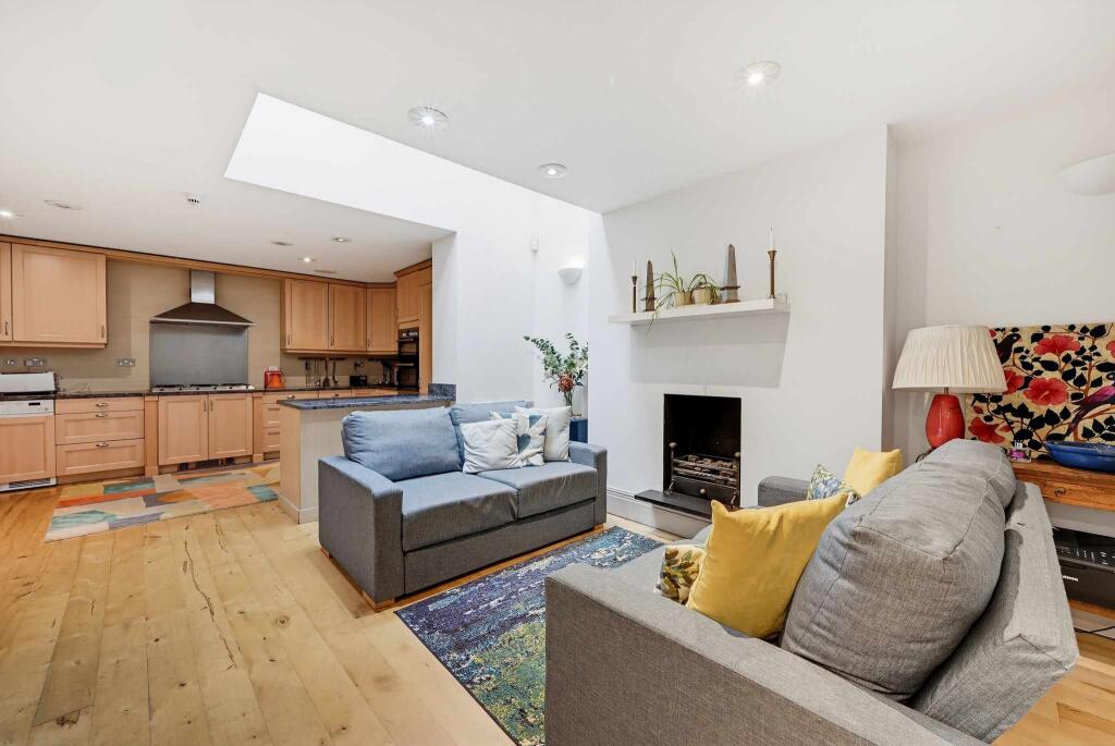 House in London - View 5