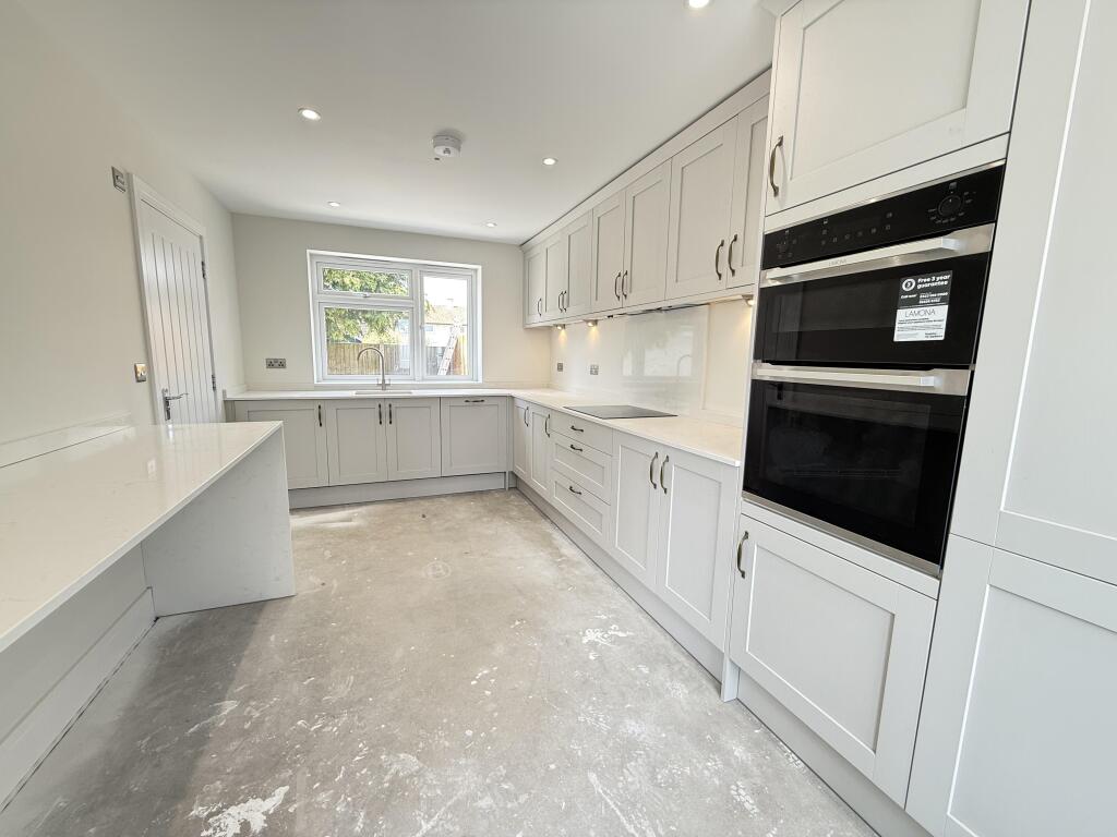 House in Chelmsford - View 3