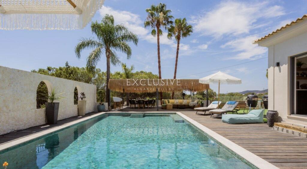 Main image of property: Algarve, Almancil