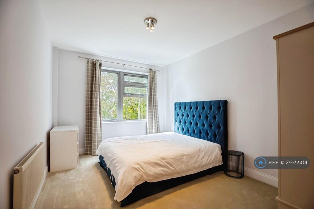 Apartment in London, Rotherhithe - More