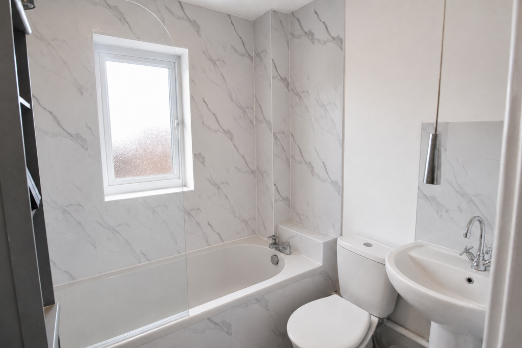 House in Cardiff, Thornhill - View 5