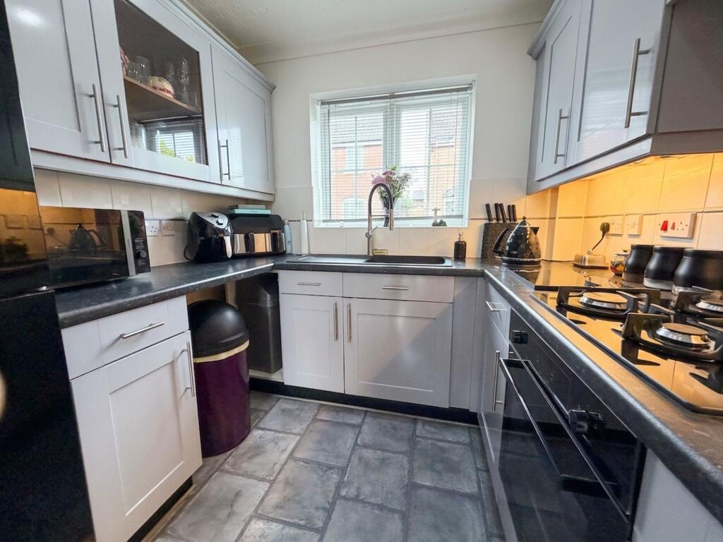 House in South Kesteven, Alma Park, Londonthorpe and Harrowby Without - View 5