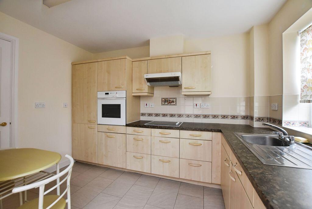 Crane Bridge Road, Salisbury             ***VIDEO TOUR*** photo 3