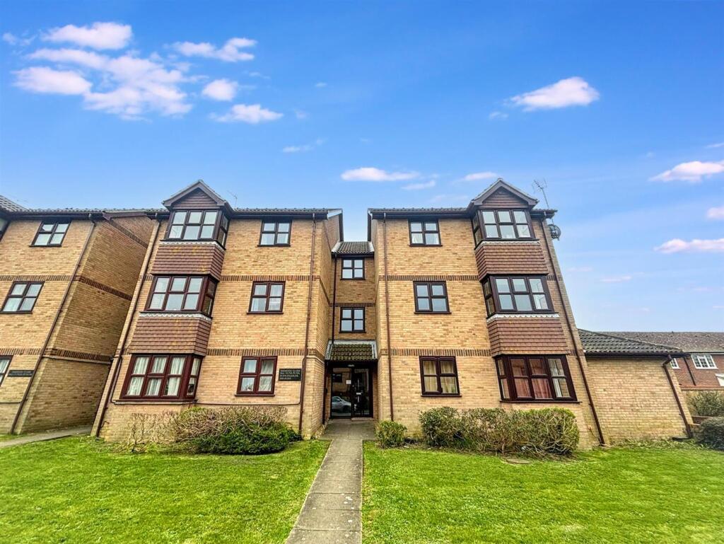 Snowdon Close, Eastbourne