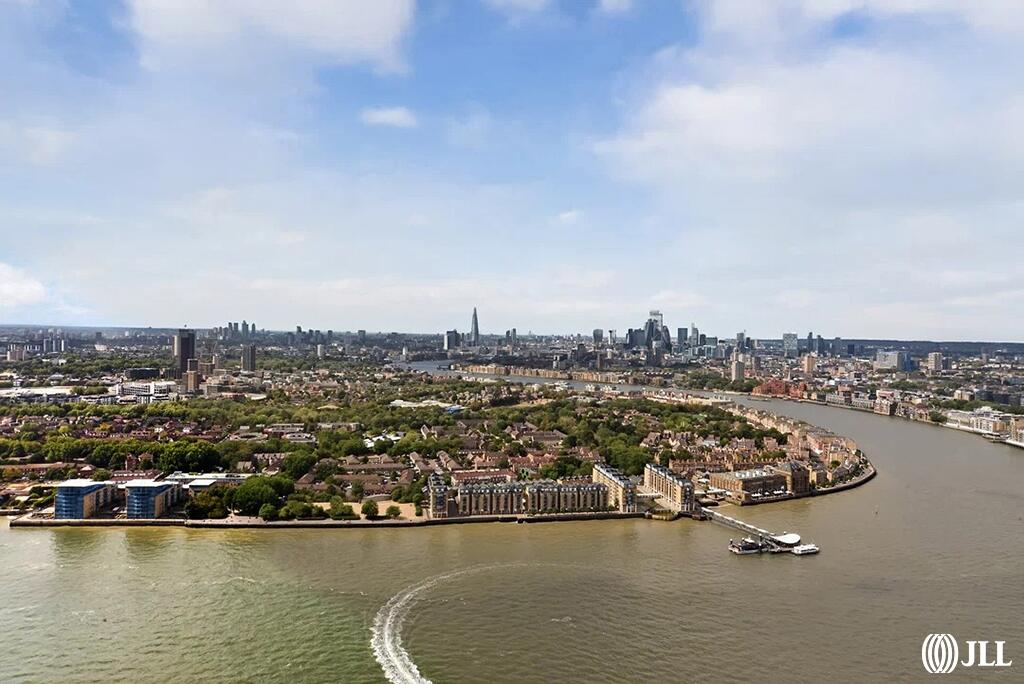 Apartment in London, Millwall, Canary Wharf - View 2