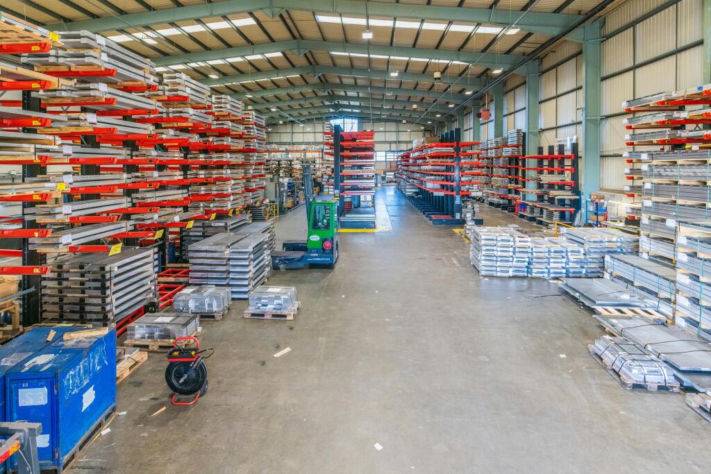 Unit R1 Cabot Park, St Andrews Rd, Avonmouth-82.jpg