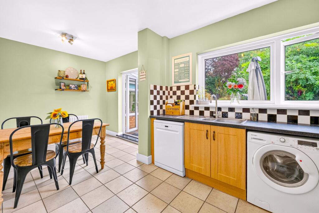 House in London - View 4