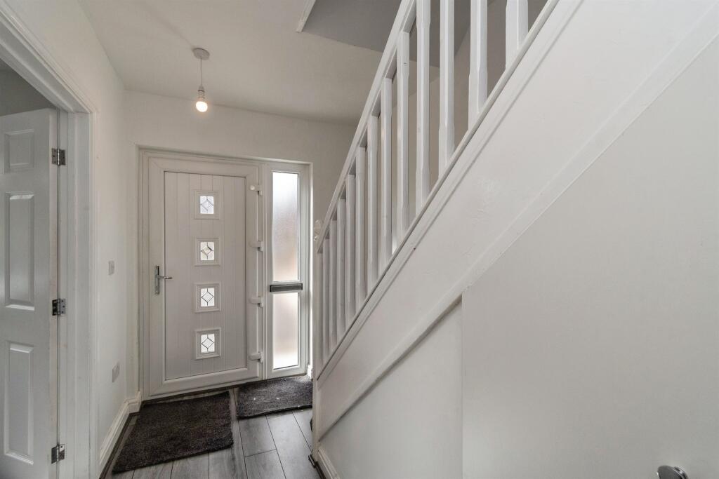 House in Walsall, West Midlands - View 2
