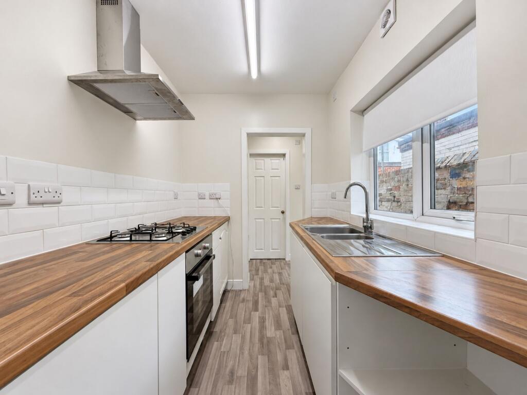 House in Liverpool, Wavertree - View 2